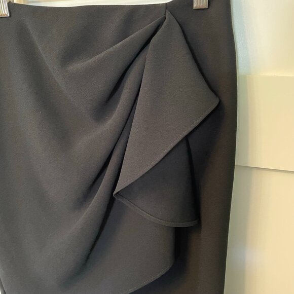 Zara Basic Black Pencil Skirt with Ruffle - Picture 2 of 5